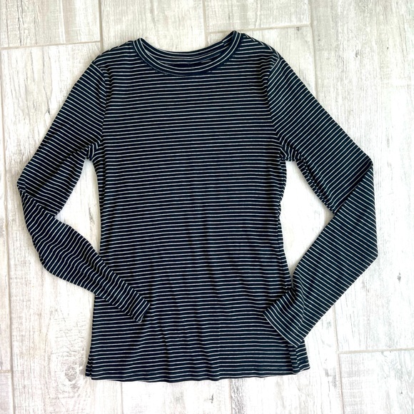 Ladies shirt - Picture 1 of 3